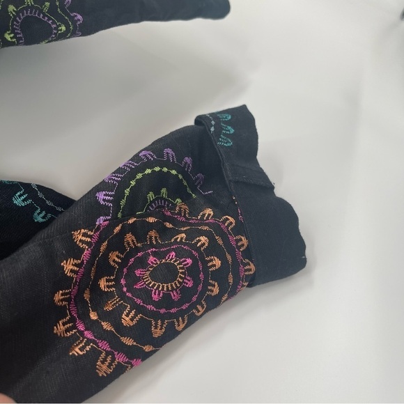 ALEXANDRA BARTLETT 100% Linen Black Embroidered Collared button jacket Size 1X - Picture 5 of 9